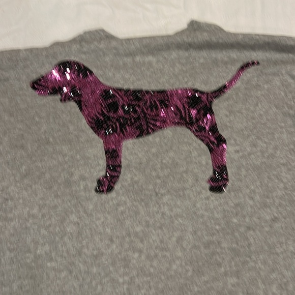 Victoria secret grey tee shirt - Picture 6 of 7